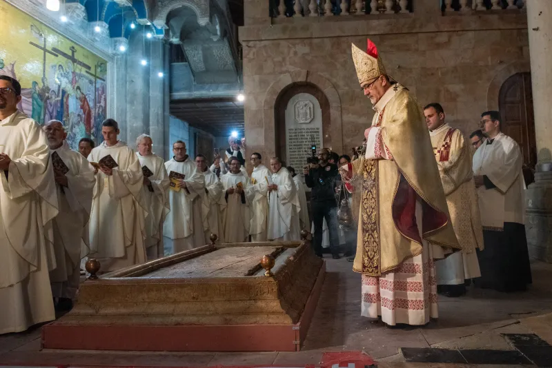 ‘The mother of all holy vigils’: Jerusalem basilica is first place to announce Easter